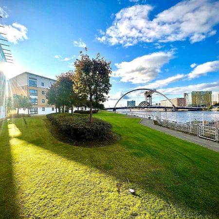 2 Bedroom - River Clyde Home - Parking Glasgow Exterior foto
