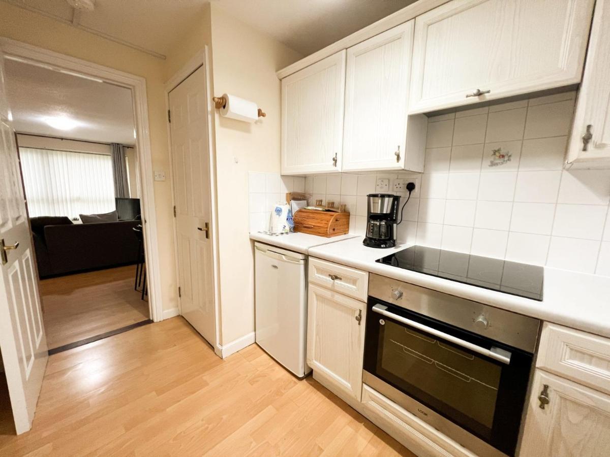 2 Bedroom - River Clyde Home - Parking Glasgow Exterior foto